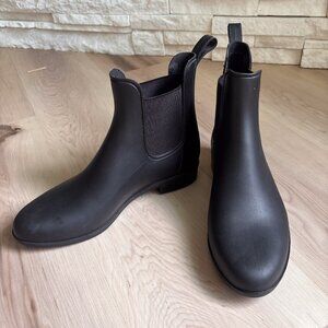 J.Crew Black Chelsea Rain Boots Rubber Ankle Boots Womens Size 8